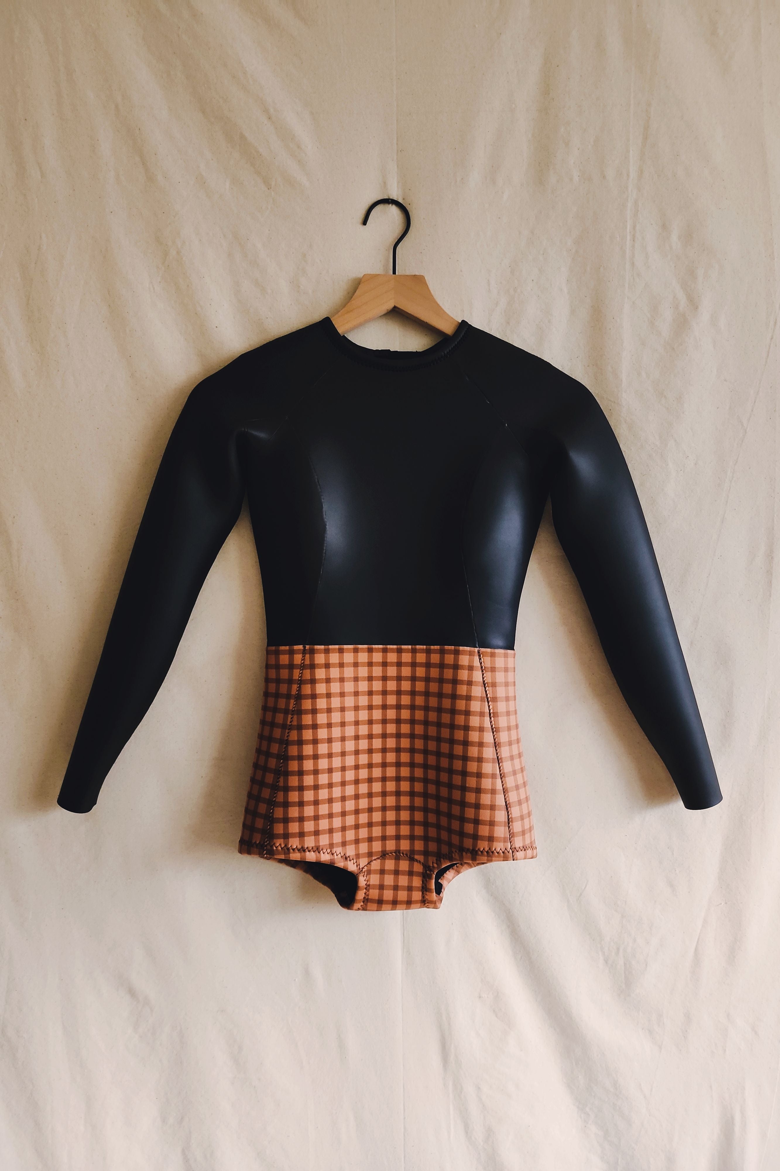 Women / Collarless Long Sleeve Springsuits / 2mm/ 3mm/ Rubber* Gingham check